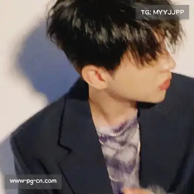 龚蔚